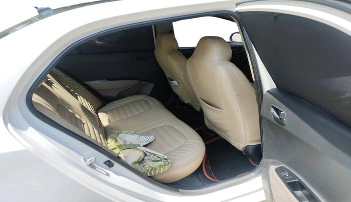 2018 Hyundai Xcent E+, CNG, Manual, 85,098 km, interior