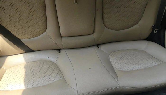 2015 Hyundai Verna FLUIDIC 4S 1.6 VTVT S(O), Petrol, Manual, 1,22,061 km, interior