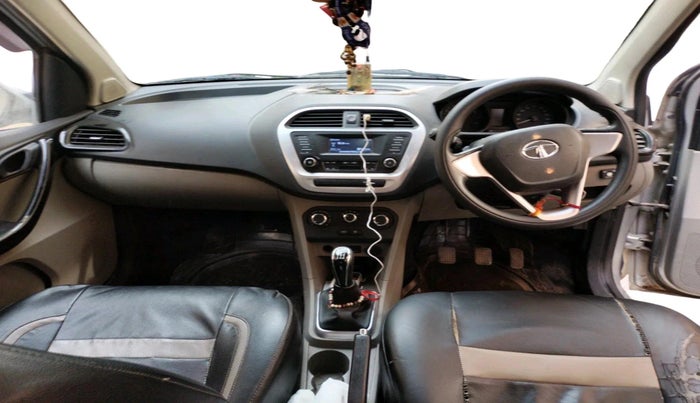 2016 Tata Tiago XT PETROL, CNG, Manual, 1,09,051 km, interior