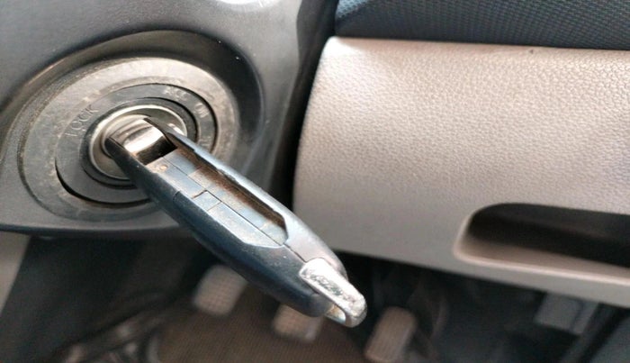 2016 Tata Tiago XT PETROL, CNG, Manual, 1,09,051 km, interior