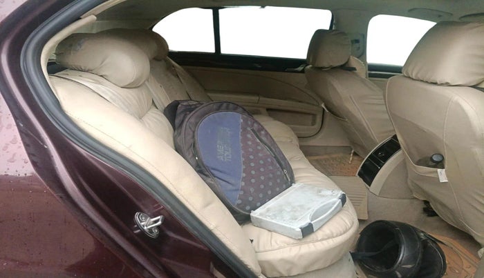 2011 Skoda Superb ELEGANCE 1.8 TSI AT, Petrol, Automatic, 74,393 km, interior