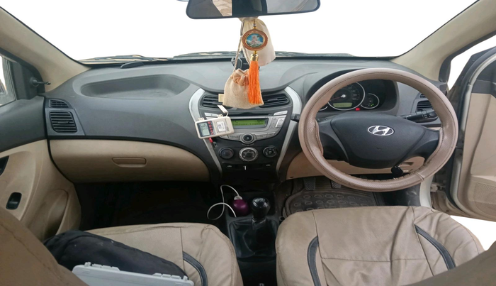 2012 Hyundai Eon MAGNA +, Petrol, Manual, 66,414 km, interior