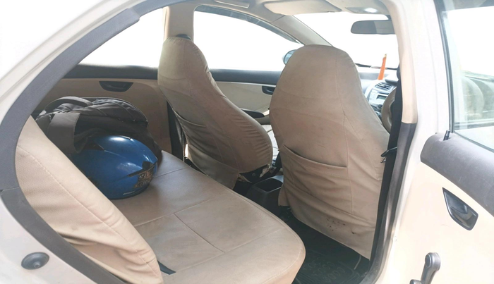 2012 Hyundai Eon MAGNA +, Petrol, Manual, 66,414 km, interior