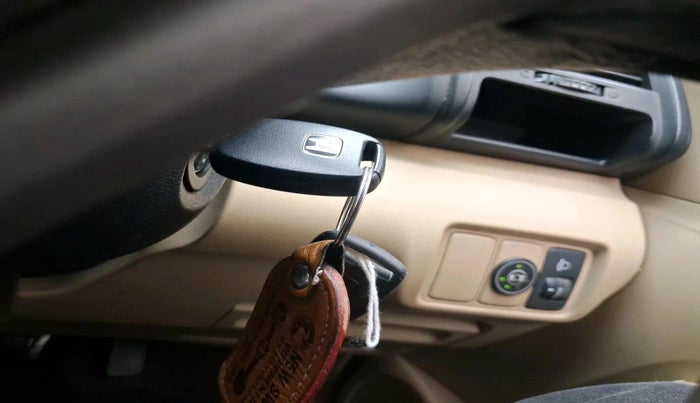 2013 Honda City 1.5L I-VTEC S MT, CNG, Manual, 1,44,509 km, interior