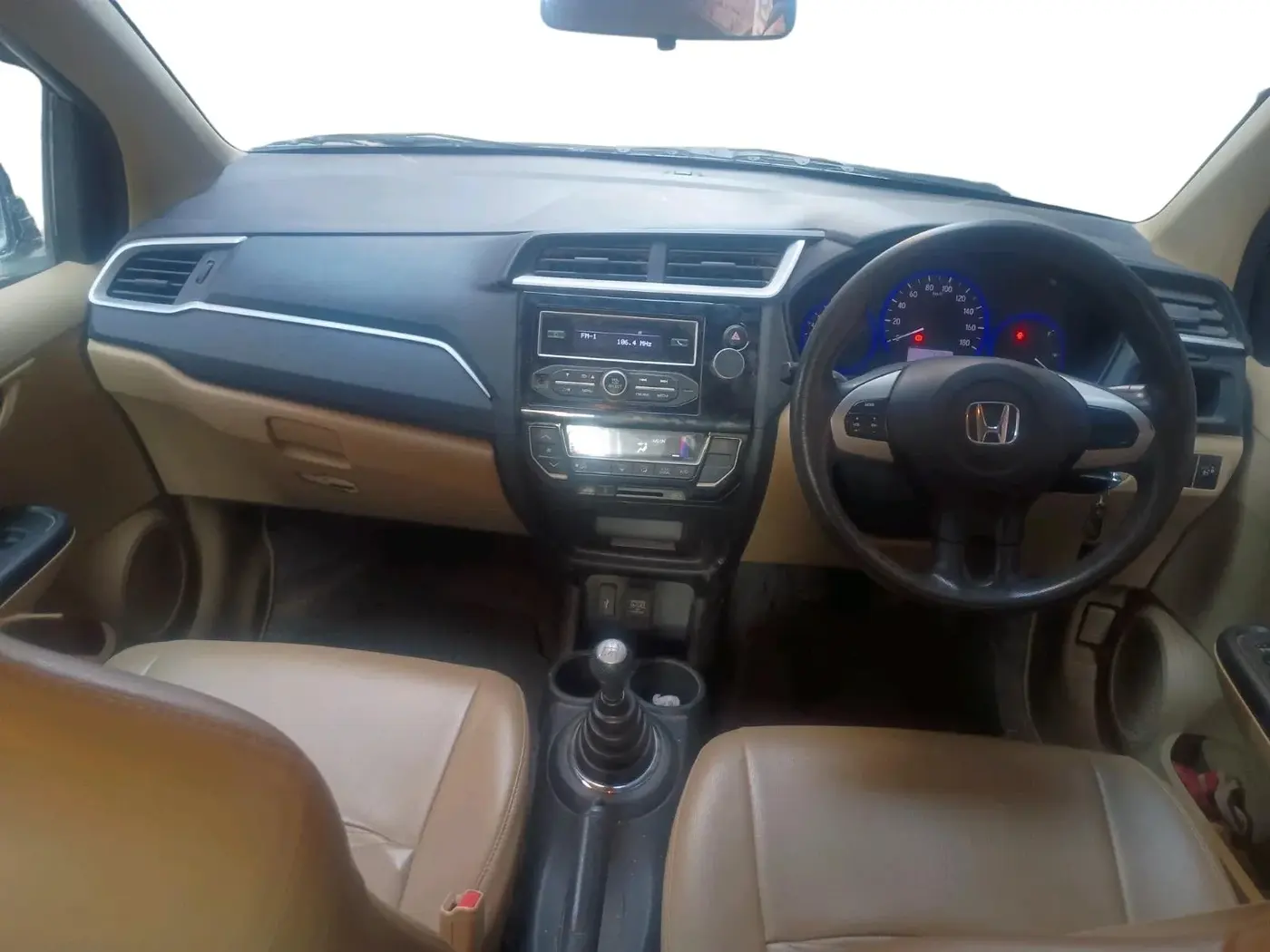 2017 Honda Amaze 1.2L I-VTEC S, Petrol, Manual, 76,204 km, interior