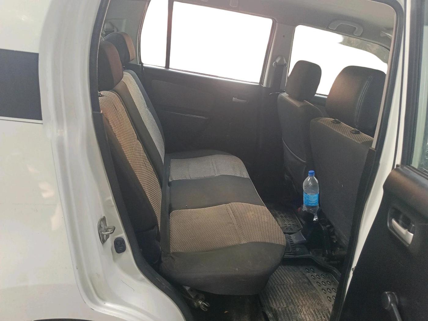 2016 Maruti Wagon R 1.0 LXI CNG, CNG, Manual, 91,005 km, interior