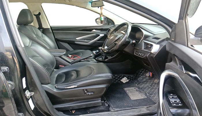 2019 MG HECTOR SHARP 2.0 DIESEL, Diesel, Manual, 1,32,281 km, interior