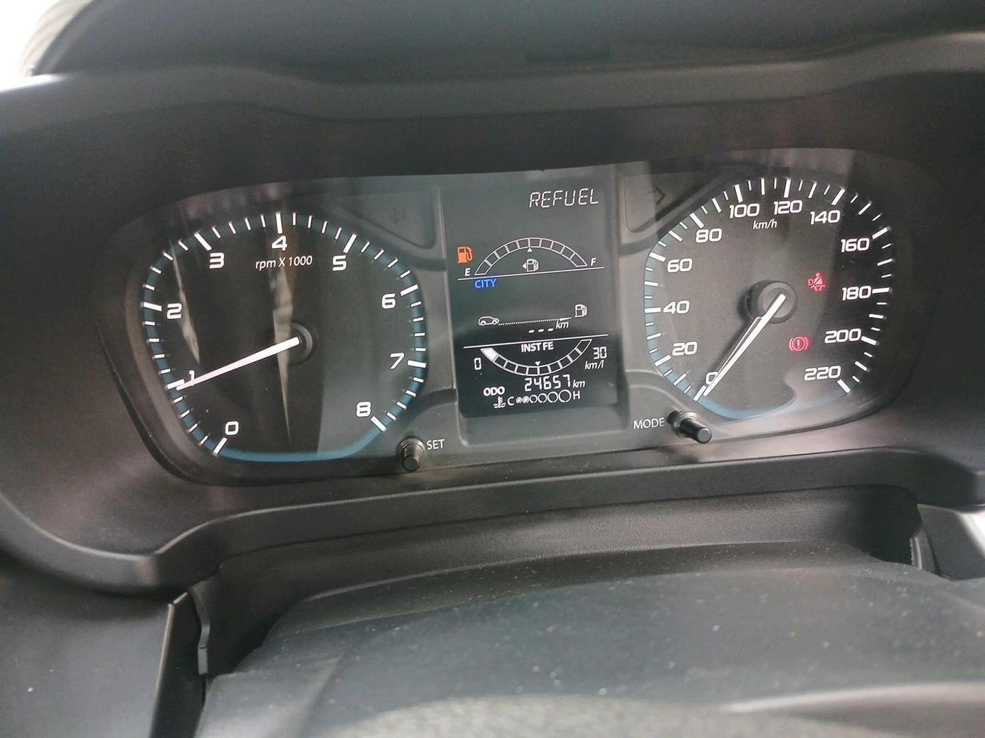 2021 Tata ALTROZ XE PETROL, Petrol, Manual, 24,657 km, interior