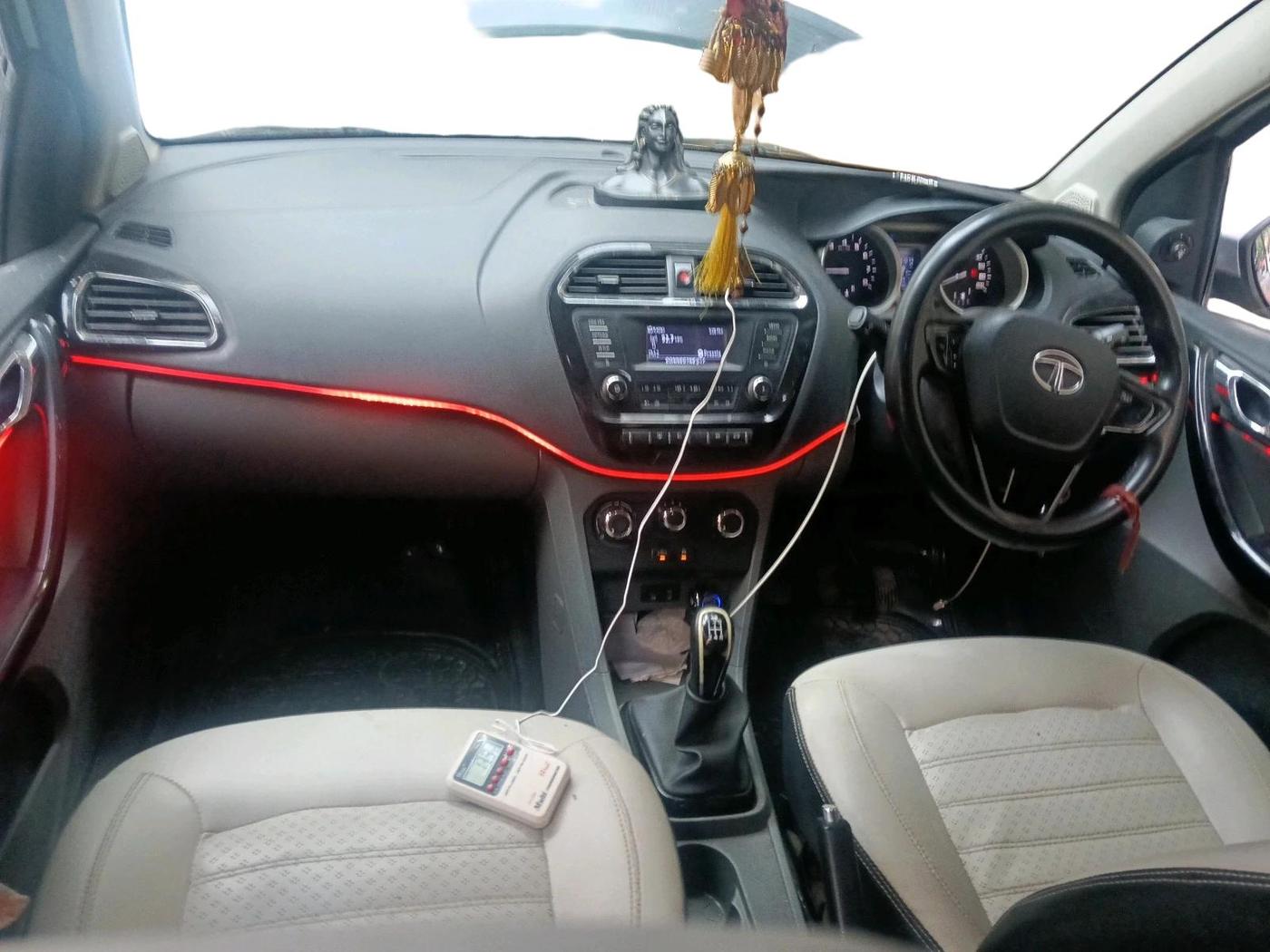 2017 Tata TIGOR XZ PETROL, Petrol, Manual, 41,079 km, interior
