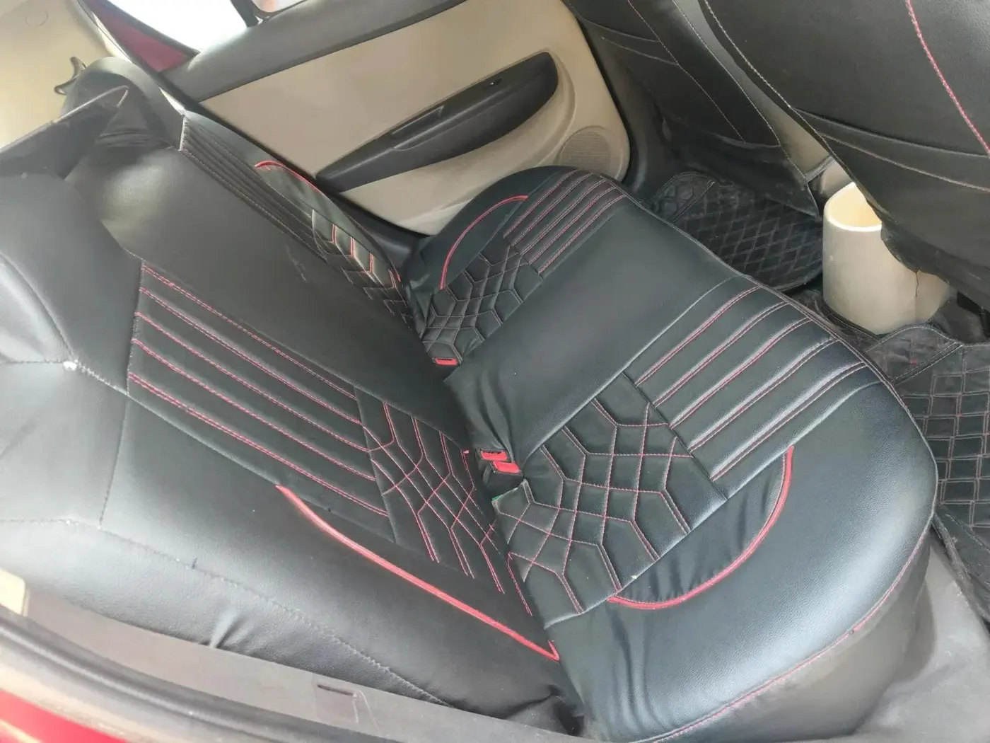 2011 Hyundai i20 MAGNA 1.2, Petrol, Manual, 76,500 km, interior