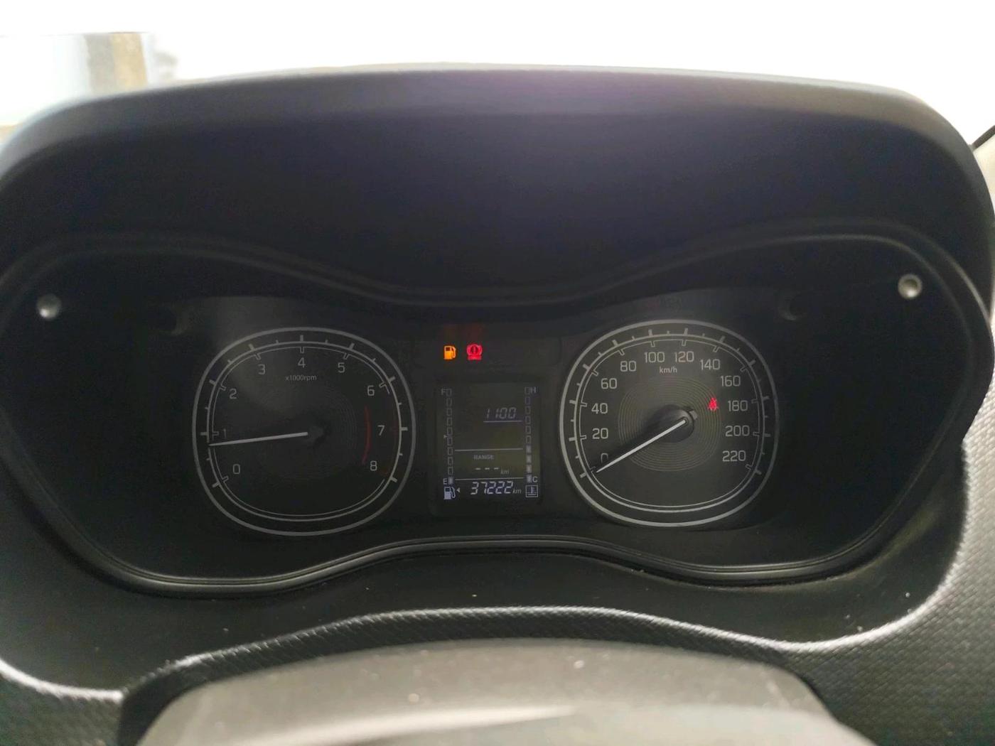 2021 Maruti Vitara Brezza LXI, Petrol, Manual, 37,222 km, interior