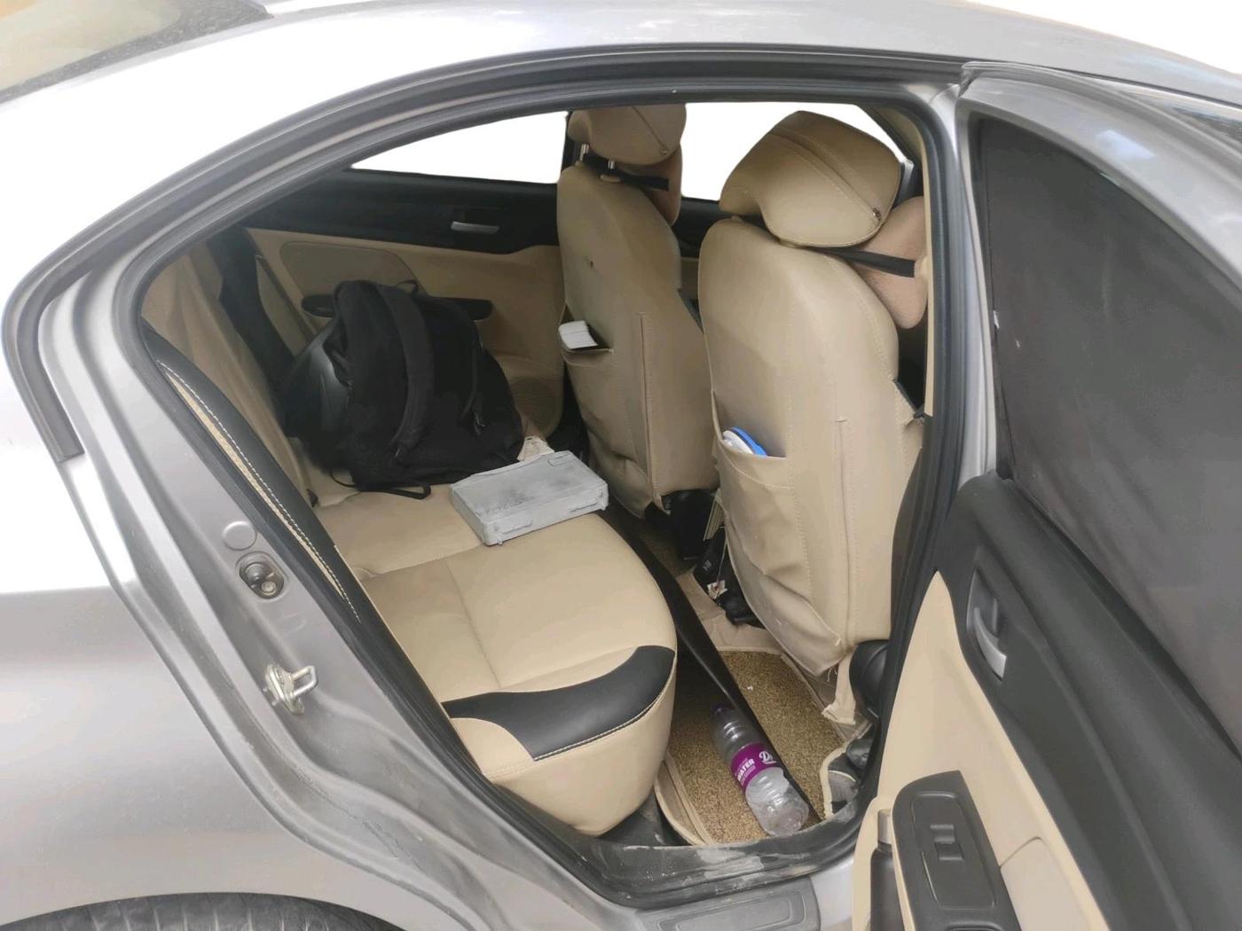 2019 Honda Amaze 1.2L I-VTEC S, CNG, Manual, 44,622 km, interior