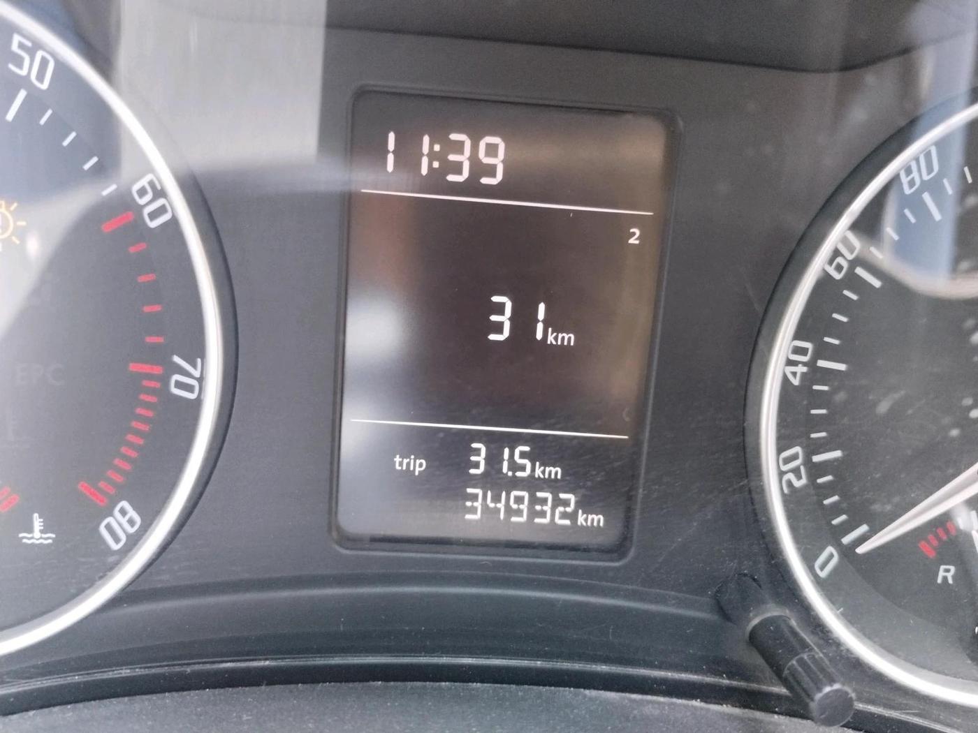 2011 Skoda Laura AMBIENTE 1.8 TSI, Petrol, Manual, 34,932 km, interior