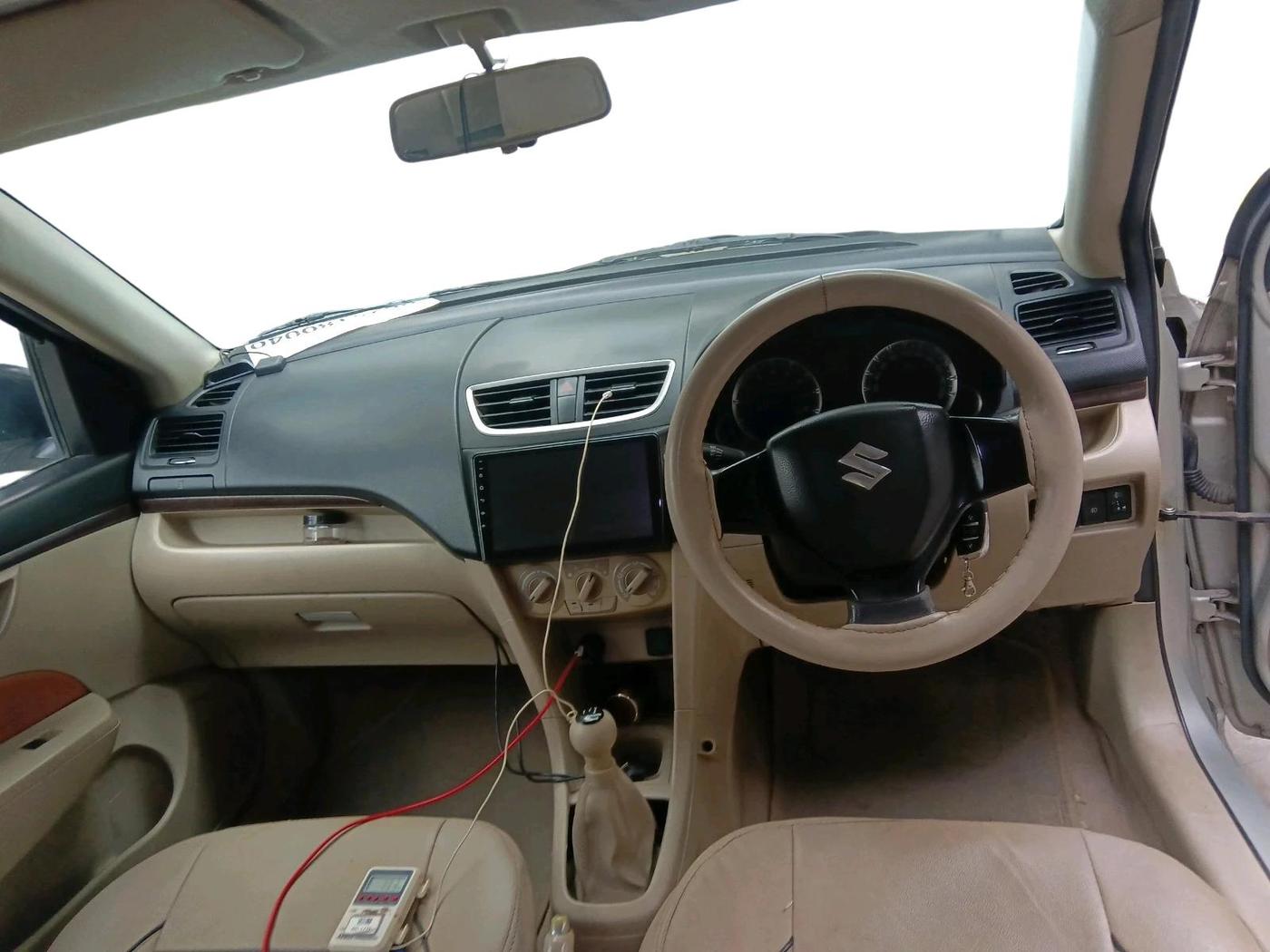 2016 Maruti Swift Dzire VXI, CNG, Manual, 1,01,668 km, interior
