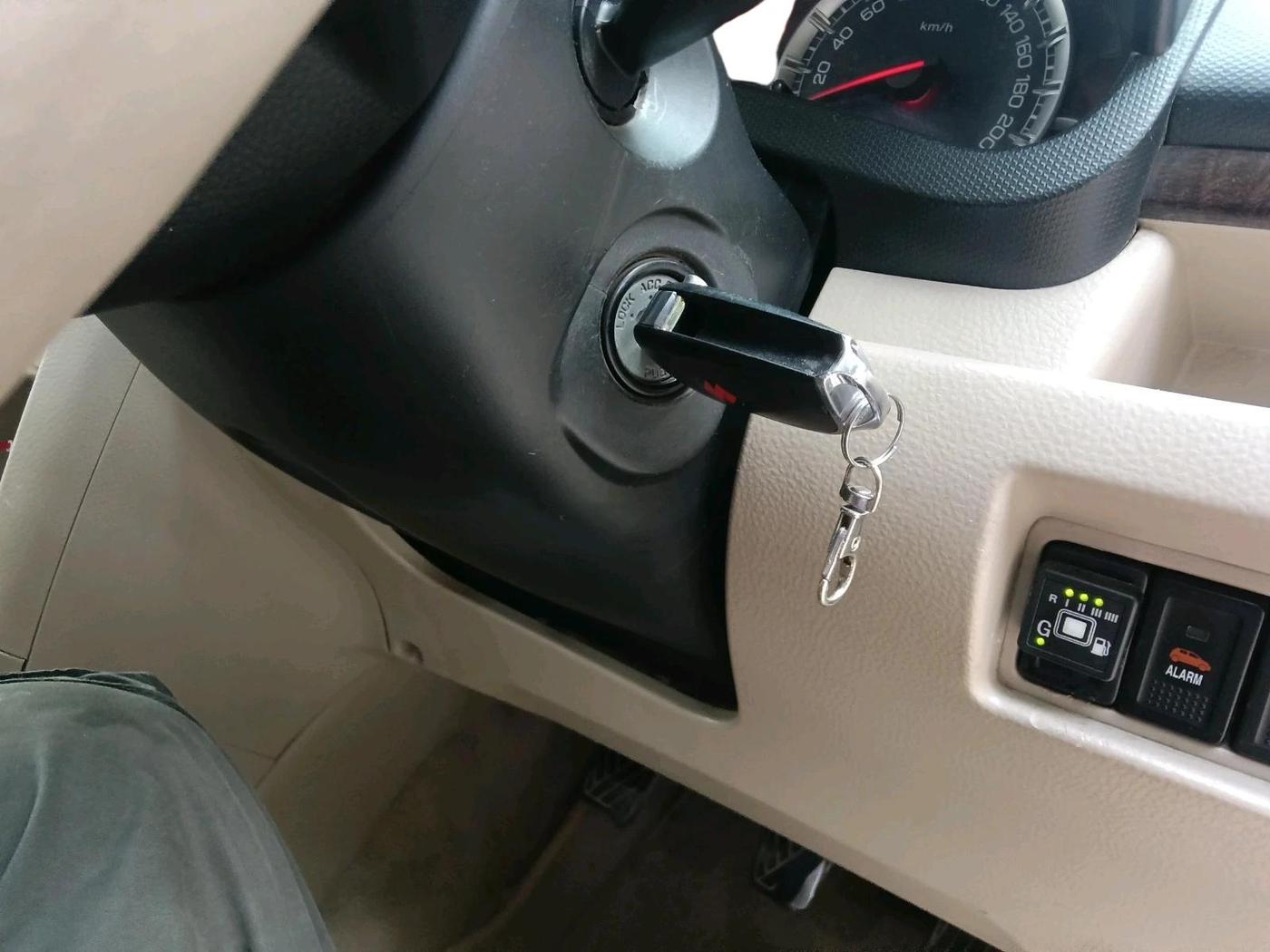 2016 Maruti Swift Dzire VXI, CNG, Manual, 1,01,668 km, interior