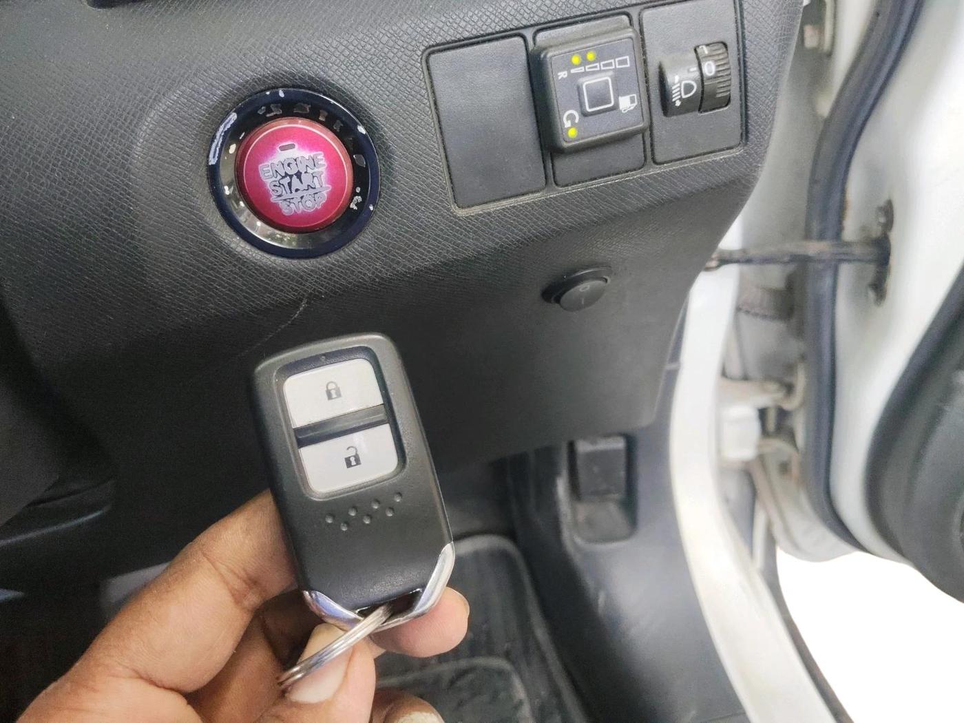 2017 Honda BR-V 1.5L I-VTEC V CVT, CNG, Automatic, 1,34,834 km, interior