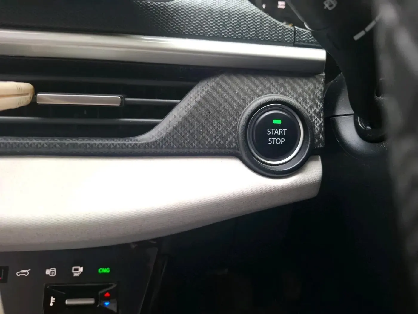 2025 Tata NEXON Creative 1.2 iCNG, CNG, Manual, 21,071 km, interior