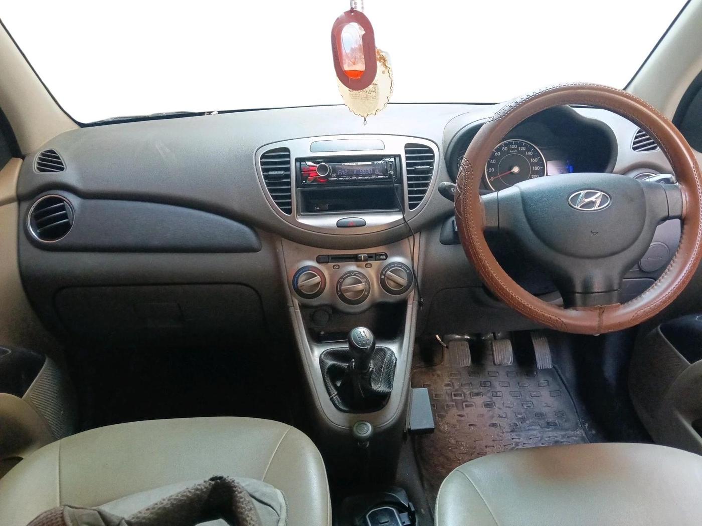 2012 Hyundai i10 MAGNA 1.2, CNG, Manual, 79,532 km, interior
