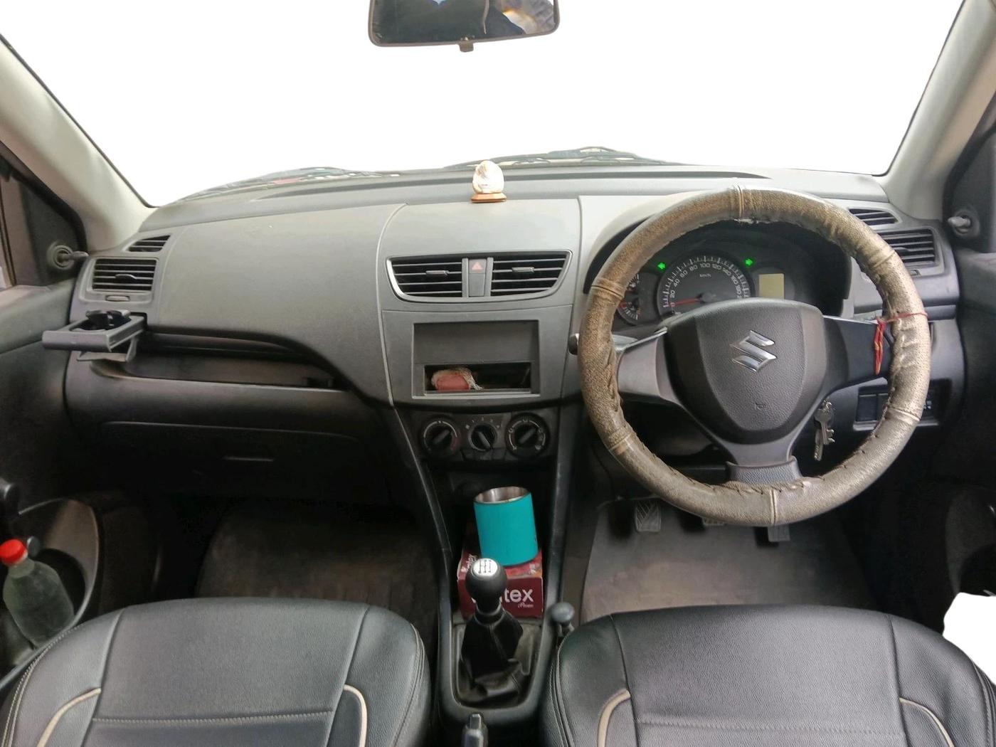 2014 Maruti Swift LXI, Petrol, Manual, 25,160 km, interior
