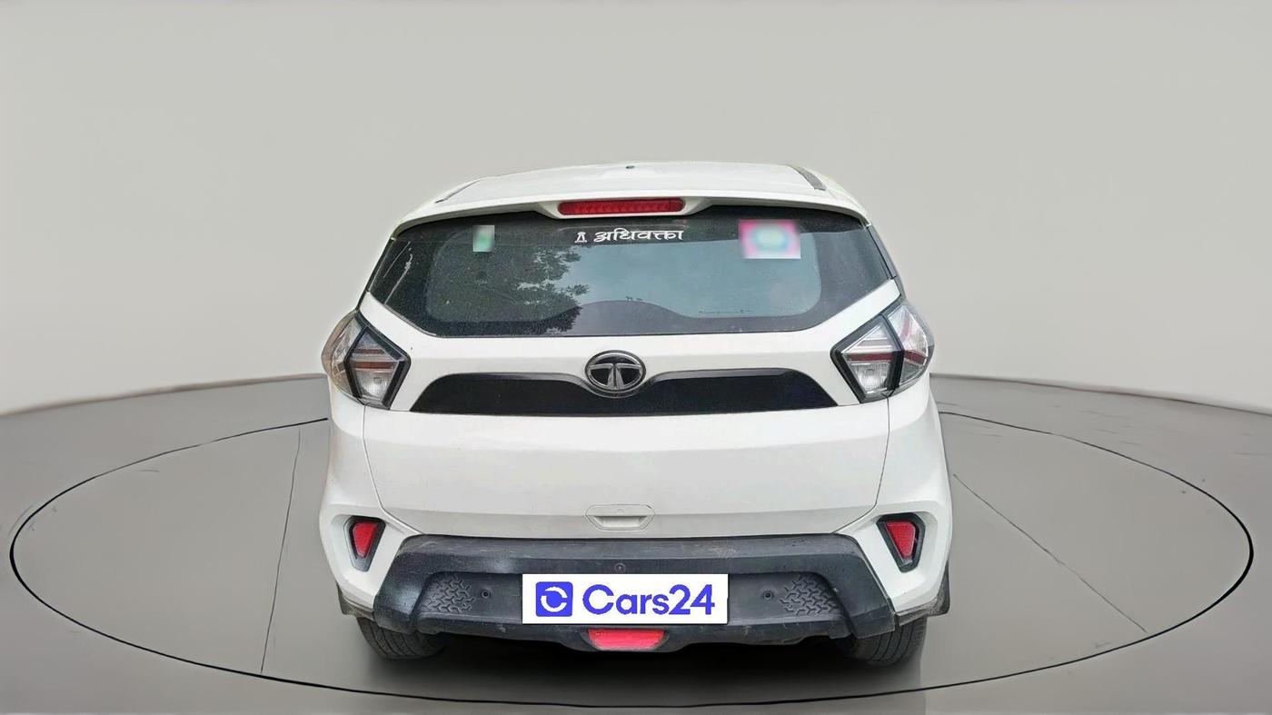 2022 Tata NEXON XE PETROL, CNG, Manual, 64,313 km, exterior
