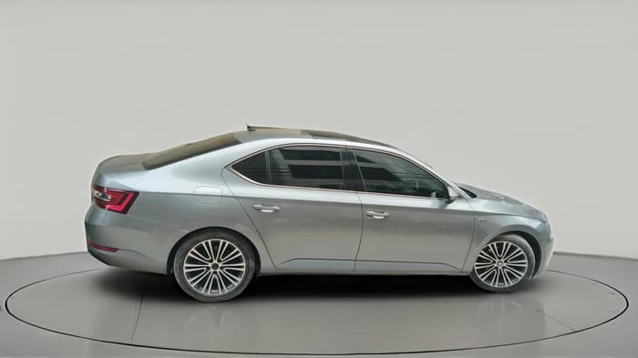 2016 Skoda Superb L&K 1.8 TSI AT, Petrol, Automatic, 55,804 km, exterior