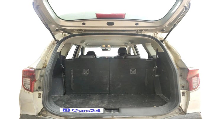 2024 KIA CARENS Premium (O) 1.5 Petrol 7 STR, Petrol, Manual, 33,495 km, exterior