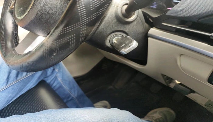 2024 KIA CARENS Premium (O) 1.5 Petrol 7 STR, Petrol, Manual, 33,495 km, interior