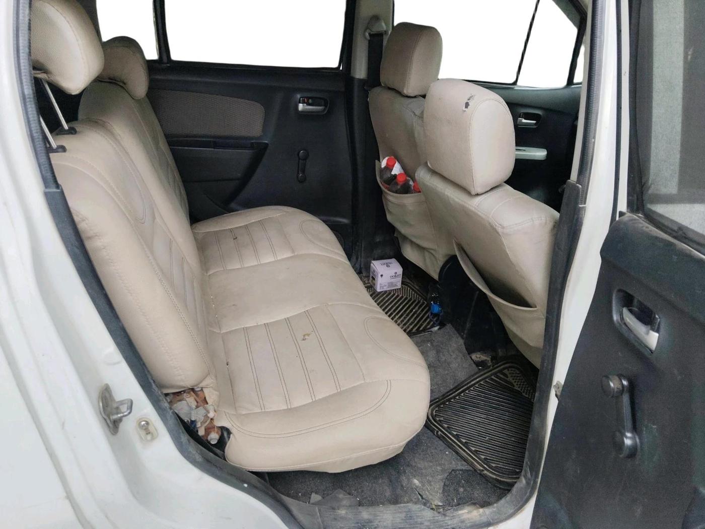 2013 Maruti Wagon R 1.0 LXI, CNG, Manual, 1,17,522 km, interior