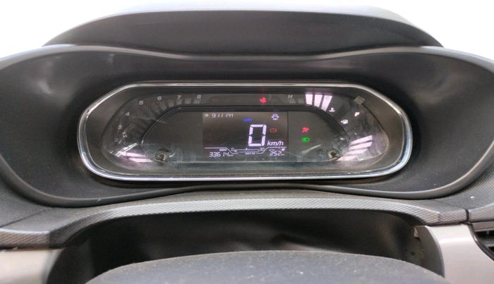 2022 Tata NEXON XE PETROL, Petrol, Manual, 33,614 km, interior