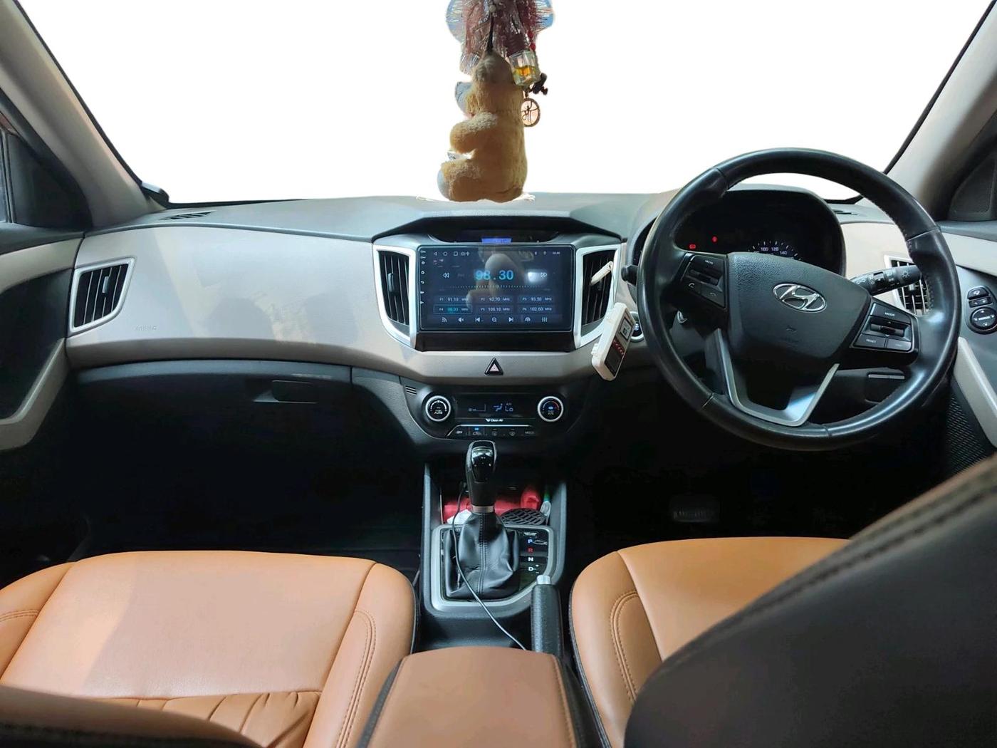 2016 Hyundai Creta SX PLUS AT 1.6 DIESEL, Diesel, Automatic, 2,05,495 km, interior