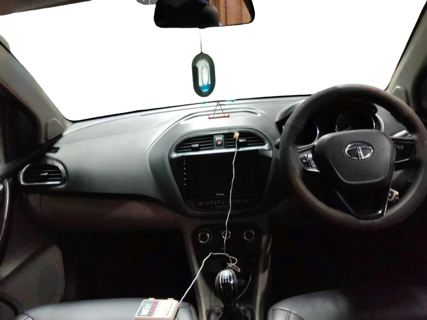 2018 Tata Tiago XZ PETROL, CNG, Manual, 59,253 km, interior