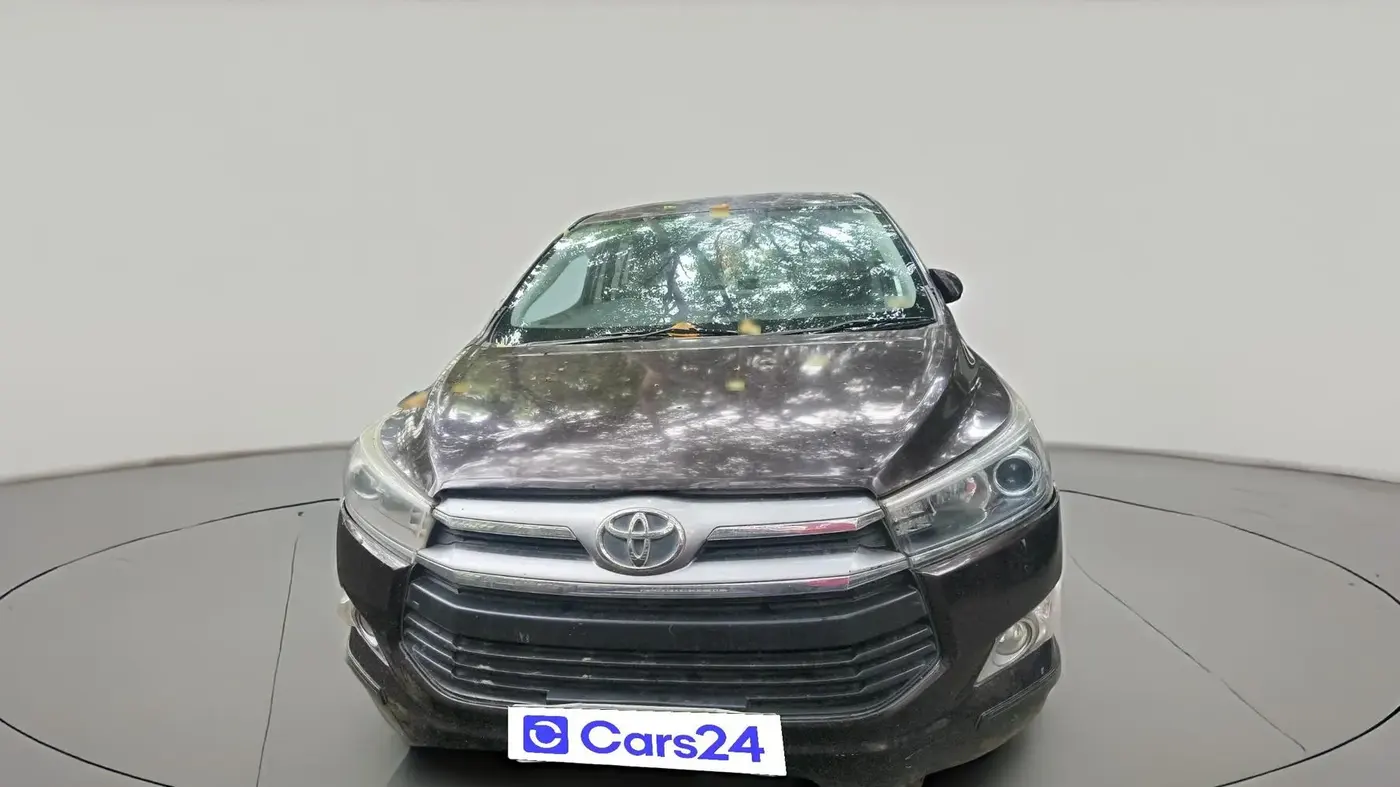 2016 Toyota Innova Crysta 2.4 VX 7 STR, Diesel, Manual, 97,543 km, exterior
