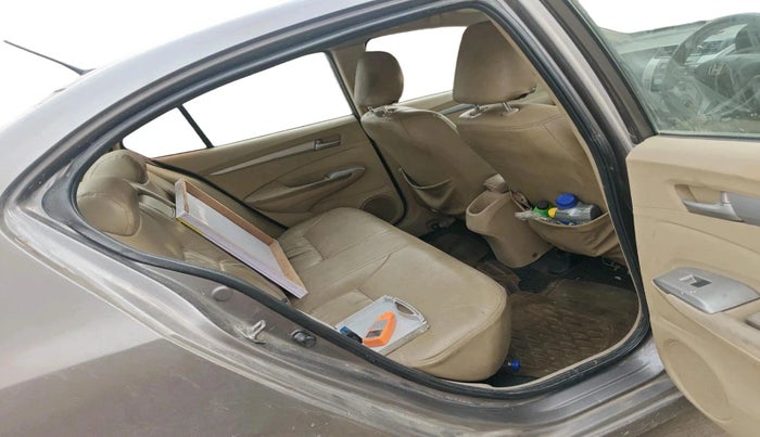 2011 Honda City 1.5L I-VTEC V MT, CNG, Manual, 1,75,084 km, interior