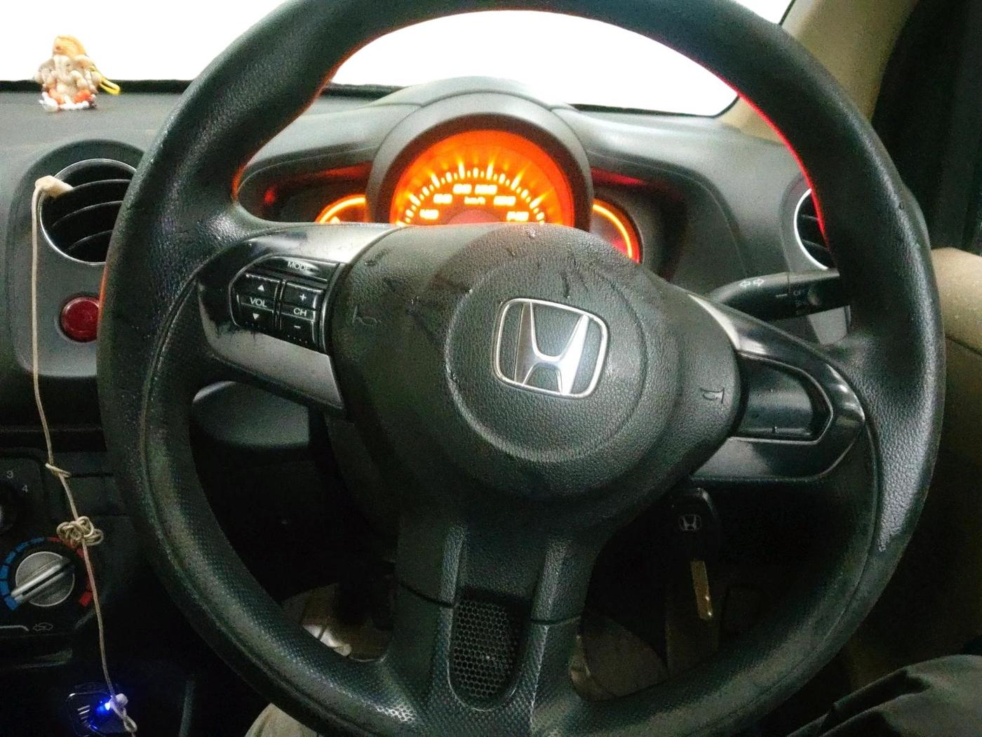 2014 Honda Amaze 1.2L I-VTEC S, Petrol, Manual, 58,237 km, interior