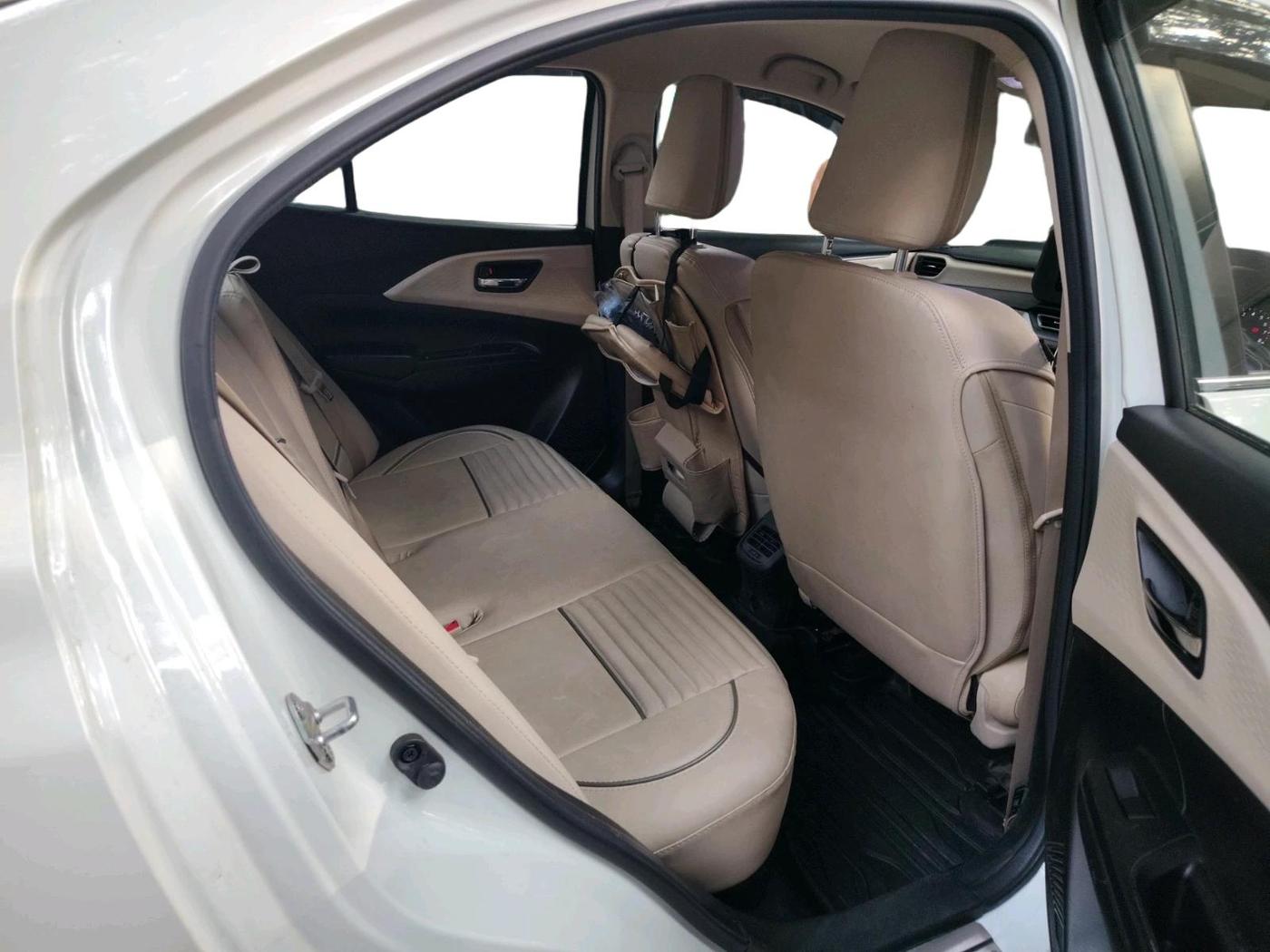 2025 Maruti Dzire ZXi AMT, Petrol, Automatic, 14,943 km, interior