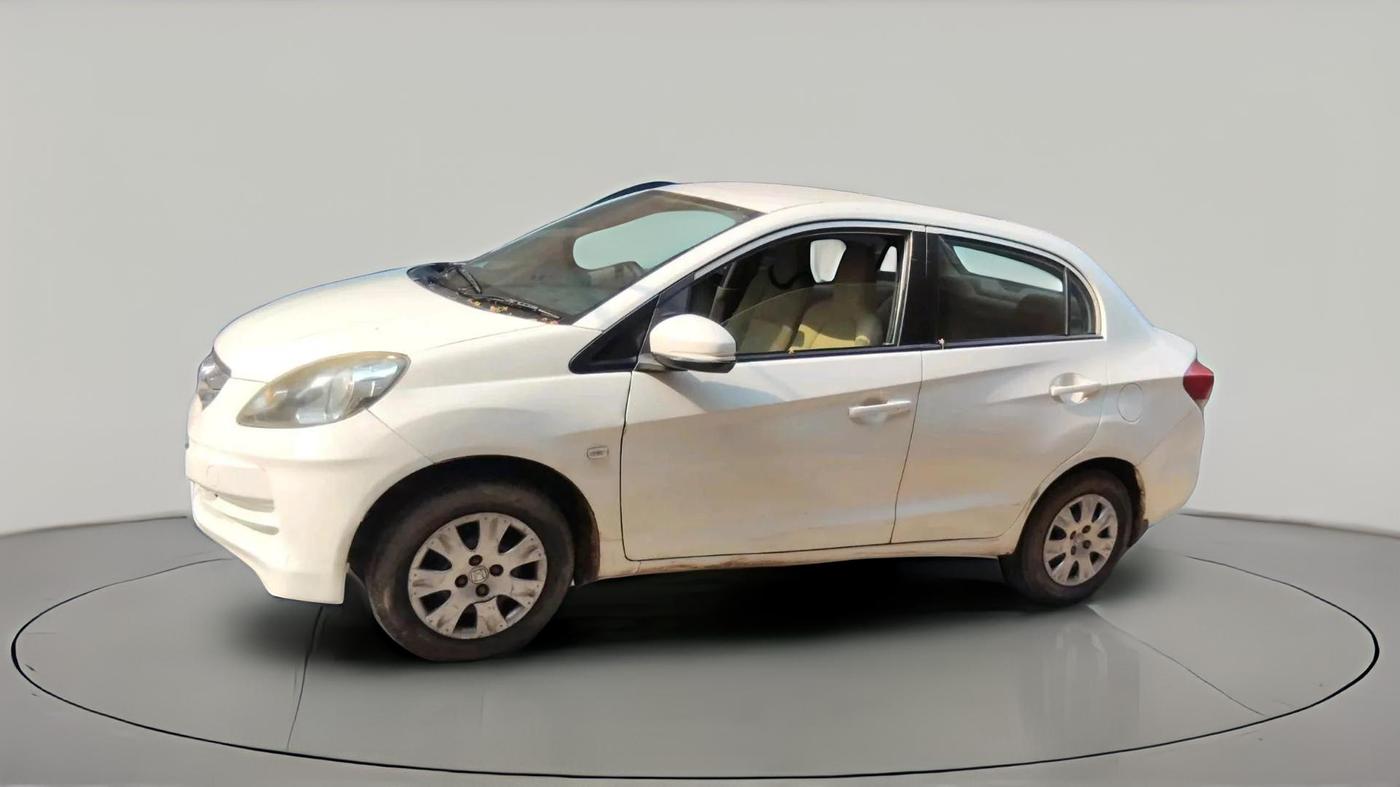 2015 Honda Amaze 1.2L I-VTEC S, CNG, Manual, 1,09,157 km, exterior