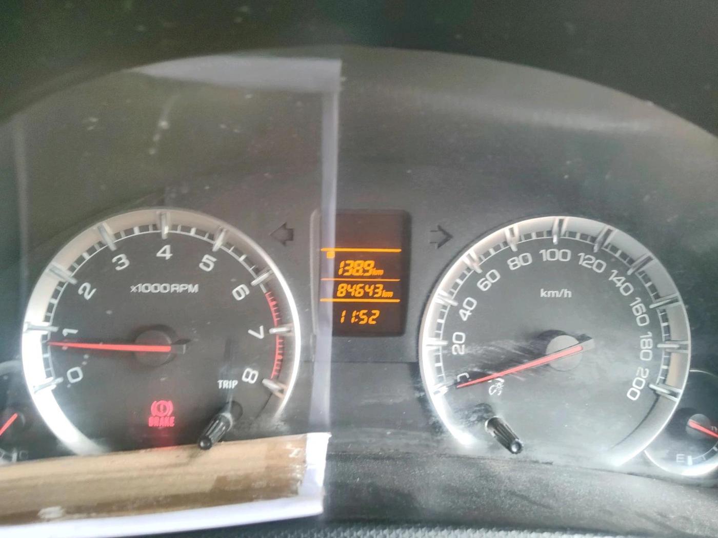 2013 Maruti Swift VXI, Petrol, Manual, 84,643 km, interior