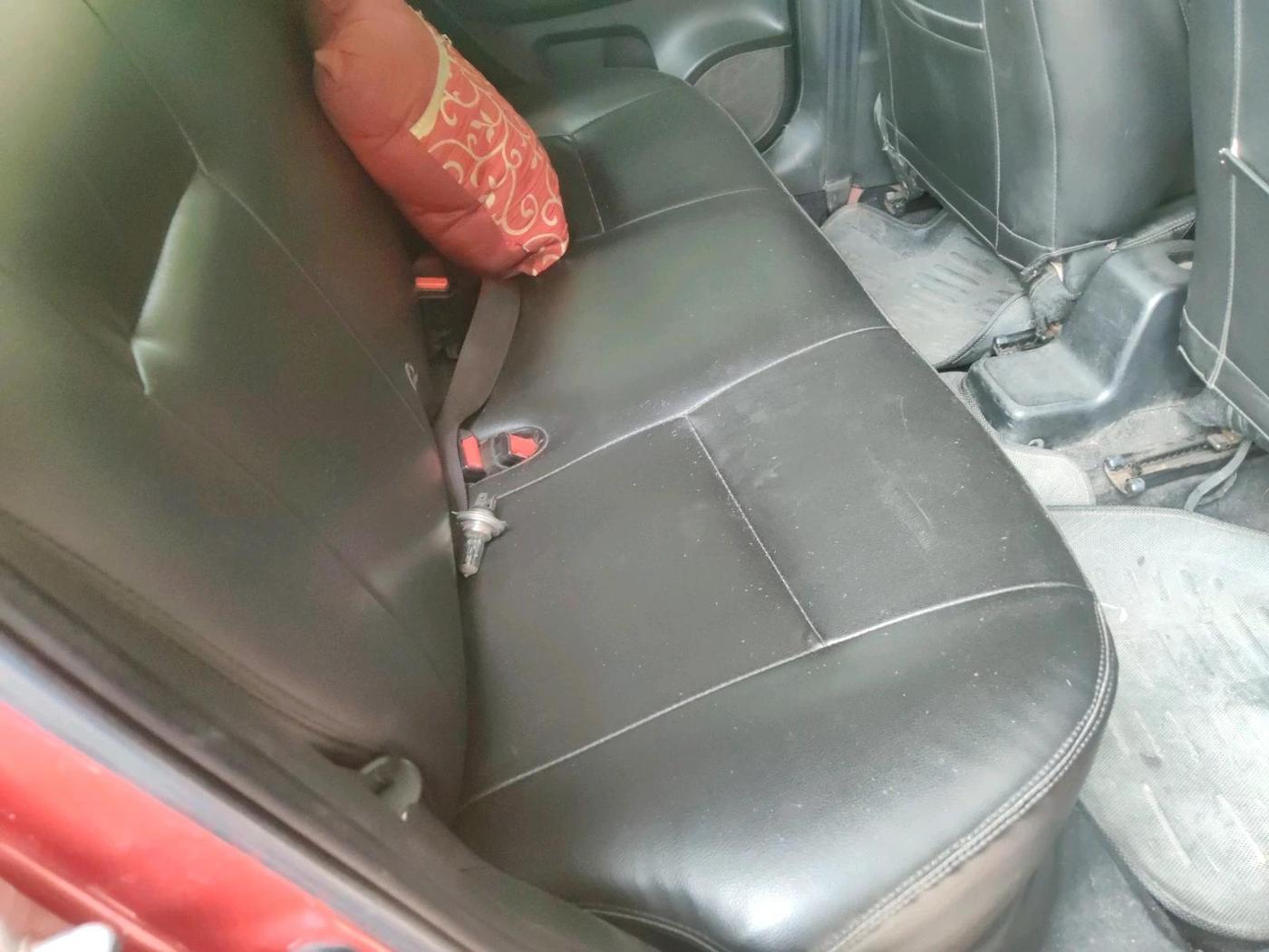 2013 Maruti Swift VXI, Petrol, Manual, 84,643 km, interior