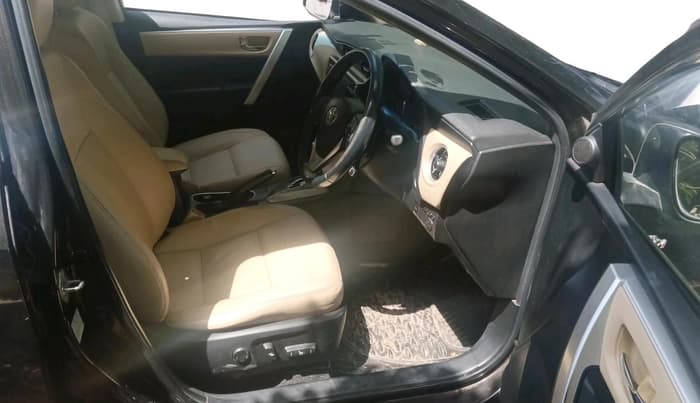 2017 Toyota Corolla Altis VL CVT PETROL, Petrol, Automatic, 83,176 km, interior