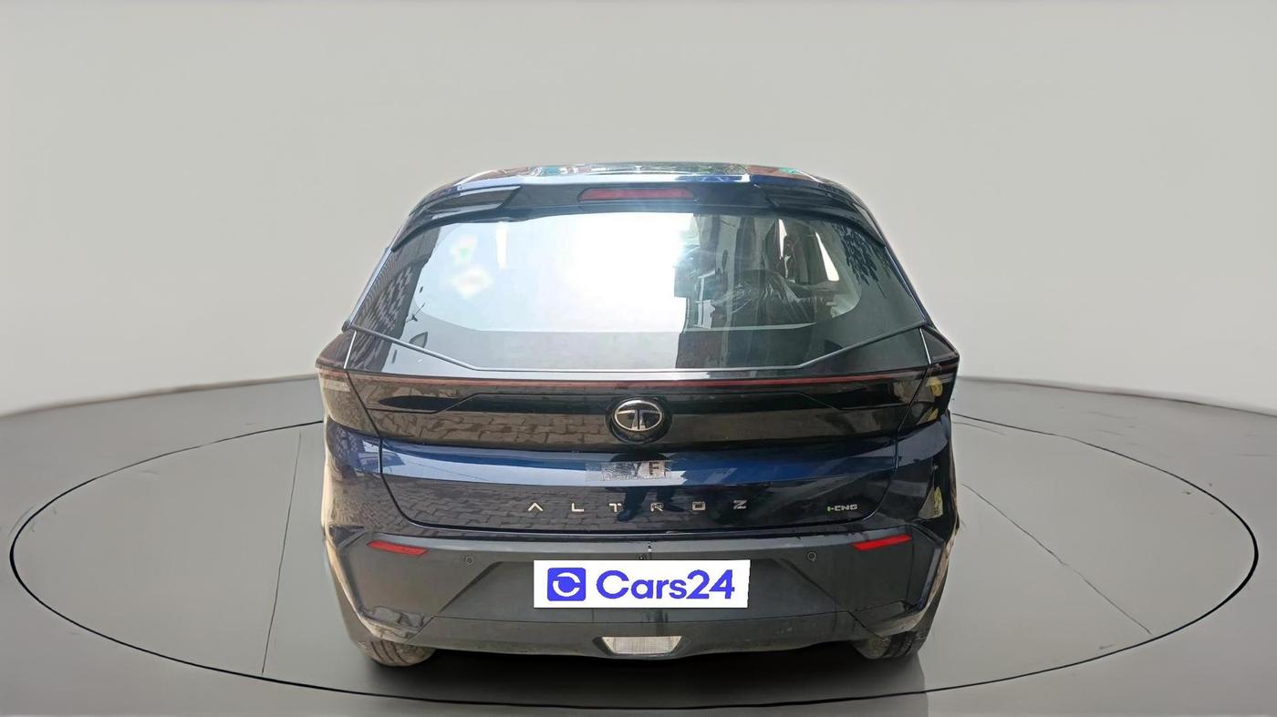 2026 Tata ALTROZ Smart CNG 5MT, CNG, Manual, 698 km, exterior