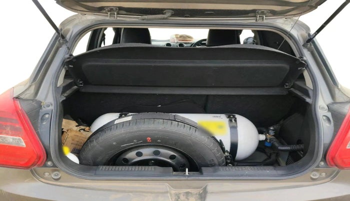 2023 Maruti Swift VXI CNG, CNG, Manual, 16,523 km, exterior