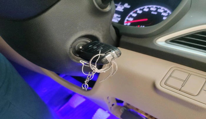 2017 Hyundai Verna 1.6 EX CRDI, Diesel, Manual, 58,858 km, interior