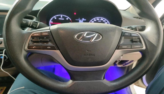 2017 Hyundai Verna 1.6 EX CRDI, Diesel, Manual, 58,858 km, interior