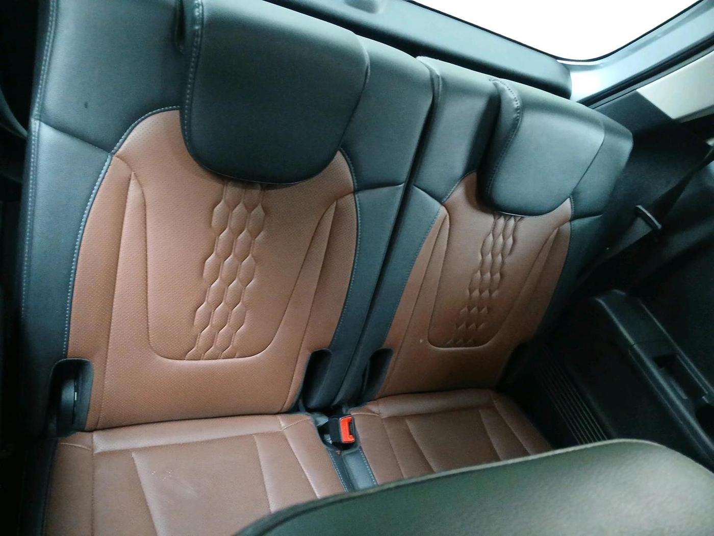 2021 Hyundai ALCAZAR 2.0 SIGNATURE (O) AT 6STR, Petrol, Automatic, 39,148 km, interior