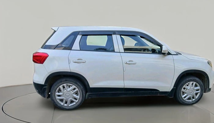 2022 Maruti Vitara Brezza LXI, CNG, Manual, 1,02,127 km, exterior