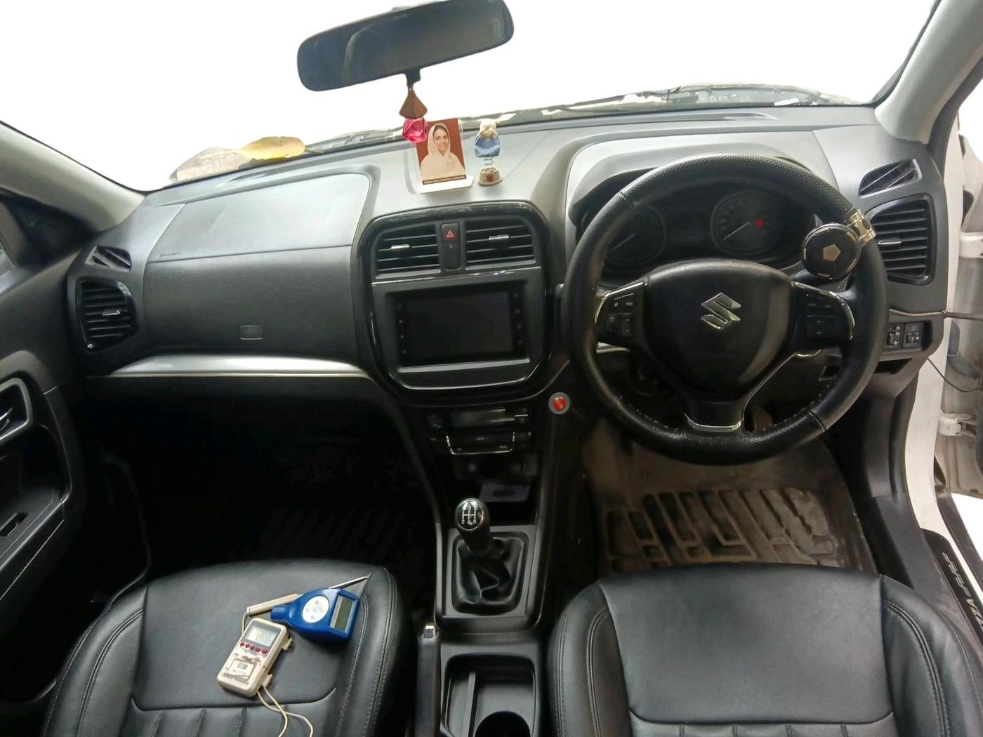 2022 Maruti Vitara Brezza ZXI, Petrol, Manual, 34,518 km, interior