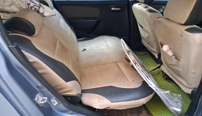 2013 Maruti Wagon R 1.0 LXI CNG, CNG, Manual, 2,23,874 km, interior