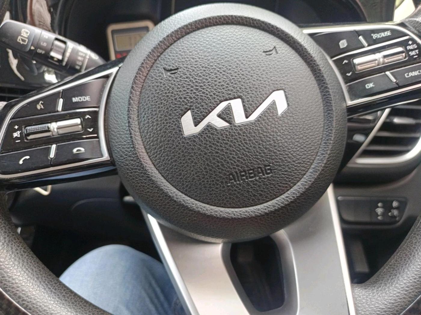 2021 KIA SELTOS HTK PLUS AT 1.5 DIESEL, Diesel, Automatic, 46,575 km, interior
