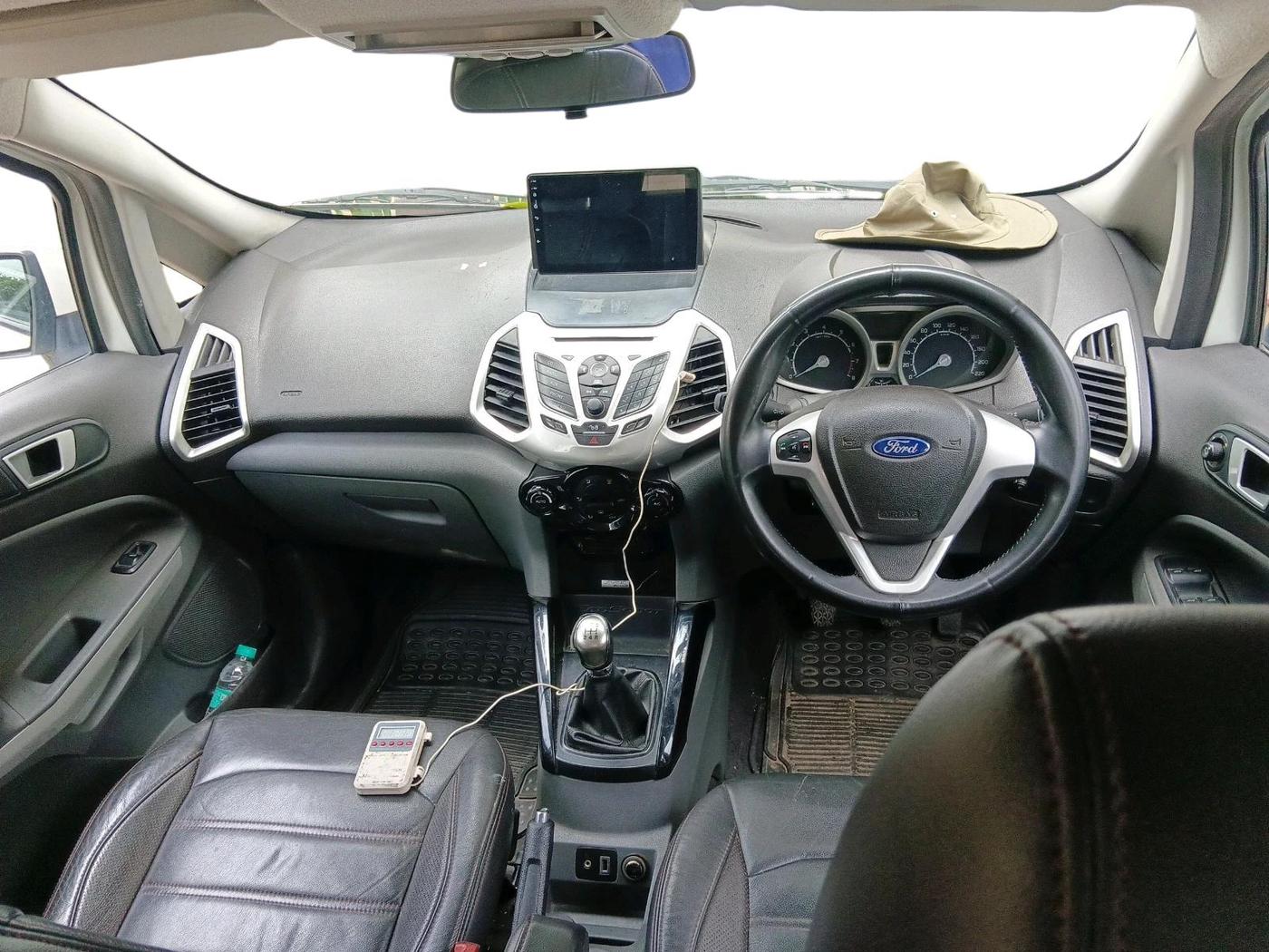 2013 Ford Ecosport TITANIUM 1.0L ECOBOOST, Petrol, Manual, 46,754 km, interior