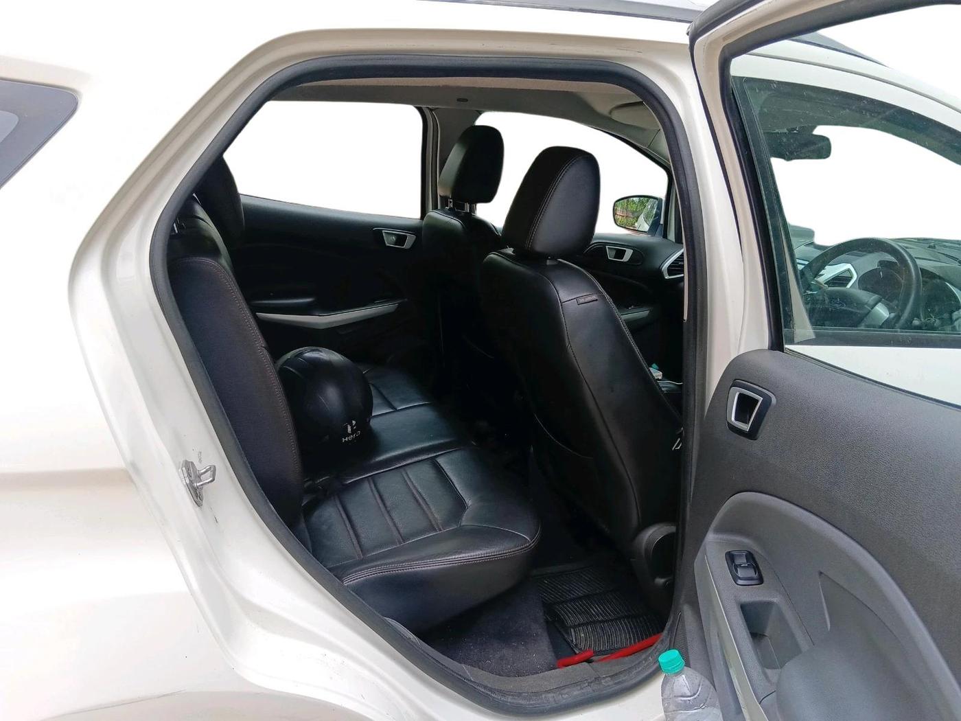 2013 Ford Ecosport TITANIUM 1.0L ECOBOOST, Petrol, Manual, 46,754 km, interior